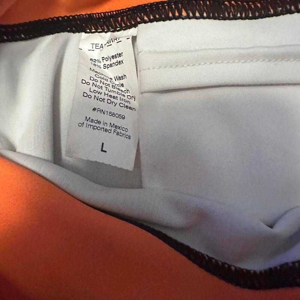 VASTITCH NWOT  Orange Black Halloween Jack O Lantern Leggings Sz L - Picture 6 of 6